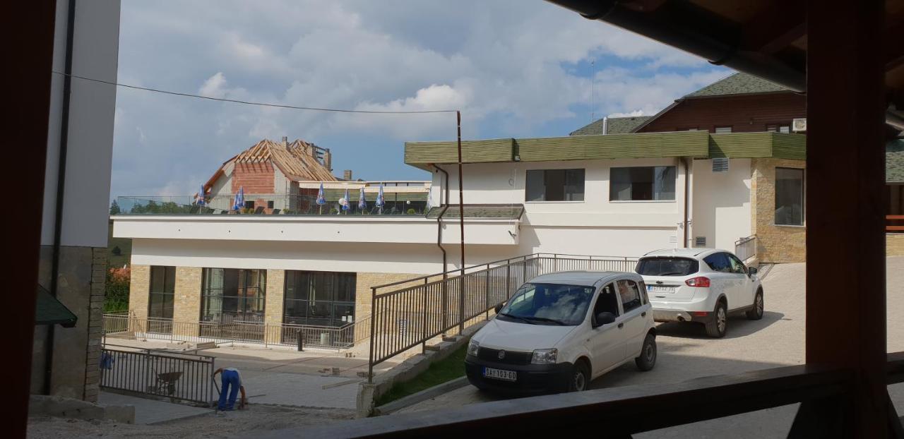 Apartman Konak 23-4 兹拉蒂博尔 外观 照片